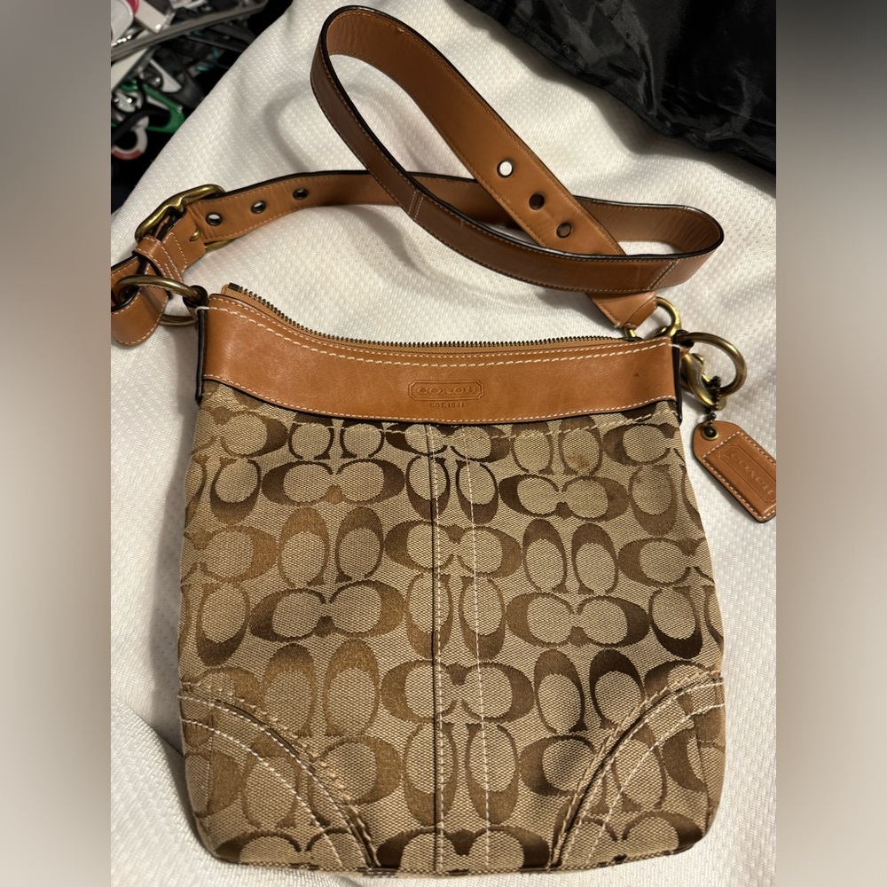 Coach Shoulder bag